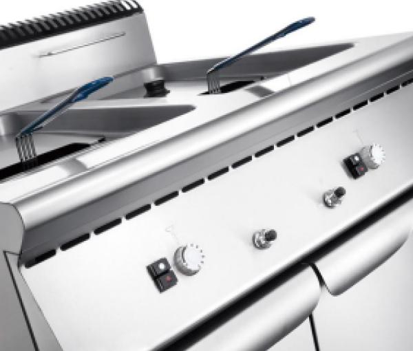 900 Series Gas 2-Tank Fryer With Cabinet - KitchenSpot